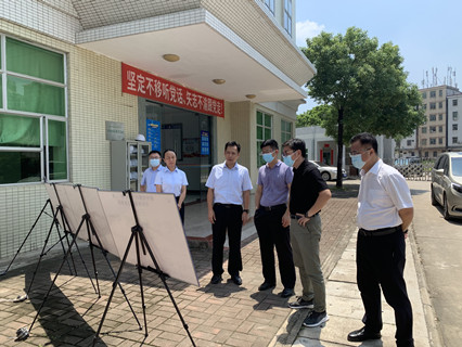 市水务集团董事长张国伟检查西湖周Ҏ质提升工E安全生产和清源污水公司生物滤池除臭pȝ工程情况